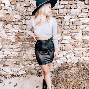 Gray cropped long sleeve